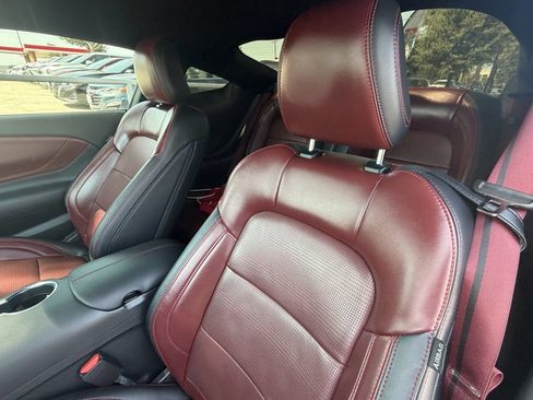 Used 2024 Ford Mustang GT Premium RWD image 31
