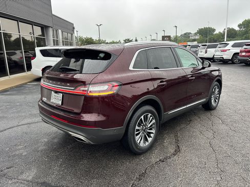 Certified 2022 Lincoln Nautilus Reserve AWD/4WD image 7