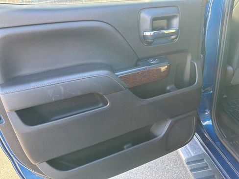 Used 2017 GMC Sierra 2500 SLE image 29