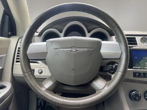 Used 2008 Chrysler Sebring Touring w/ Special Touring Group FWD image 16