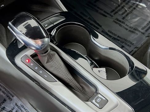 Certified 2024 Buick Envista Sport Touring w/ Convenience I Package image 16