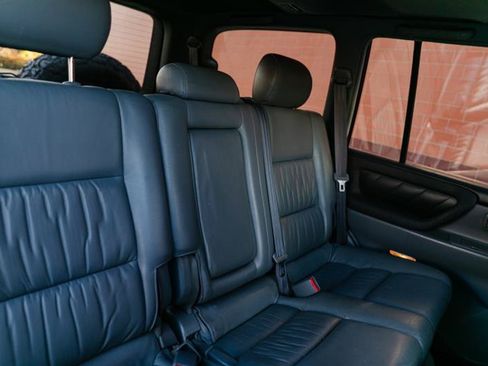 Used 2001 Toyota Land Cruiser AWD/4WD image 30