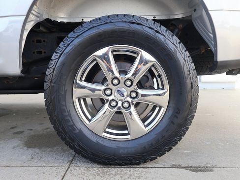 Used 2020 Ford F150 XLT w/ Equipment Group 302A Luxury image 39