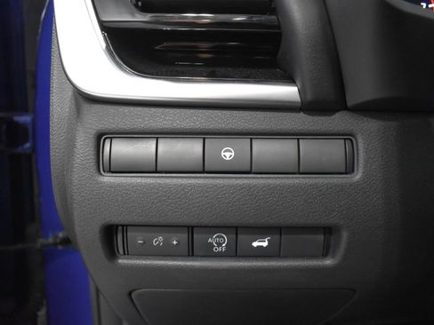 Certified 2023 Nissan Rogue SL image 19