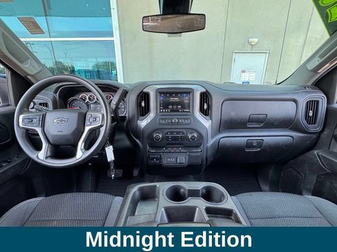 Used 2021 Chevrolet Silverado 1500 Custom Trail Boss w/ Safety Confidence Package AWD/4WD image 11