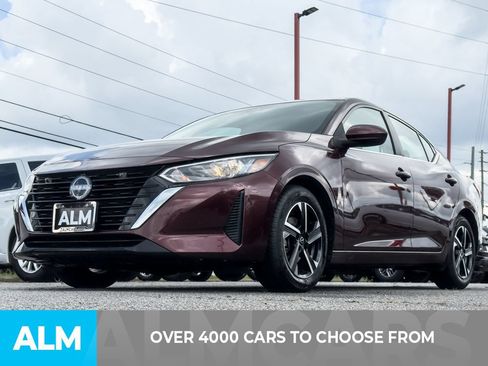 Used 2024 Nissan Sentra SV FWD image 2