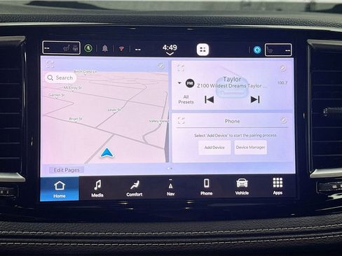 Used 2023 Chrysler Pacifica Limited image 8