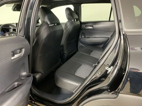 Used 2023 Toyota Corolla Cross XSE w/ Convenience Package image 31