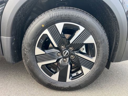 New 2026 Nissan Kicks SV w/ SV Premium Package AWD/4WD image 43