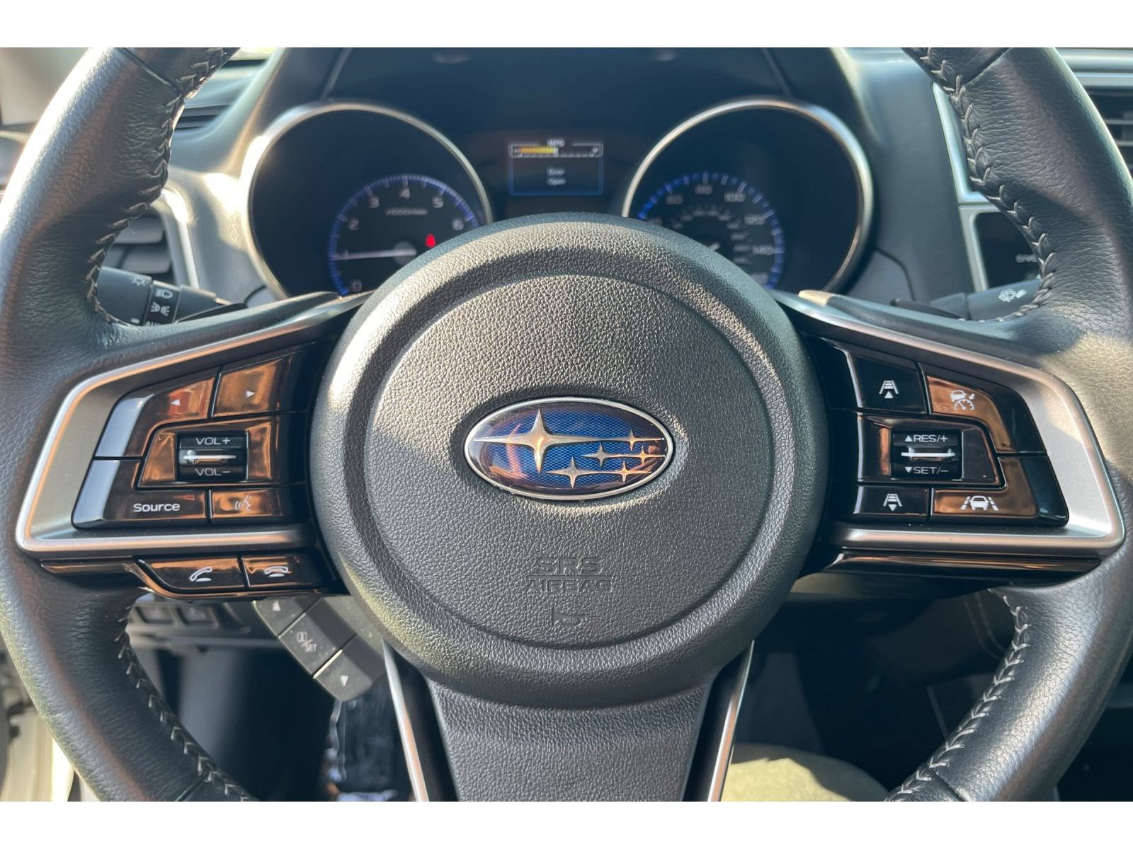 Used 2018 Subaru Legacy 3.6R Limited AWD/4WD image 31