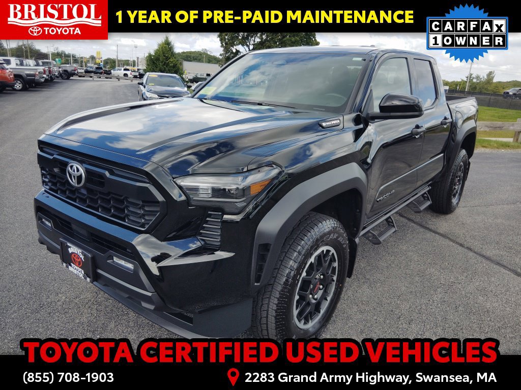Used 2025 Toyota Tacoma TRD Off-Road AWD/4WD image 4