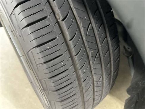 Used 2023 Dodge Durango SXT image 29