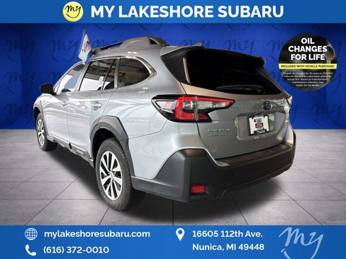 Certified 2025 Subaru Outback Premium w/ Popular Package #1A AWD/4WD image 9