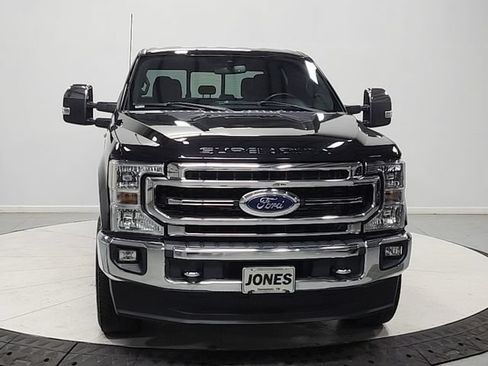 Used 2022 Ford F350 Lariat w/ Lariat Ultimate Package AWD/4WD image 2