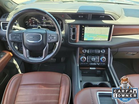 Used 2023 GMC Yukon Denali Ultimate AWD/4WD image 11