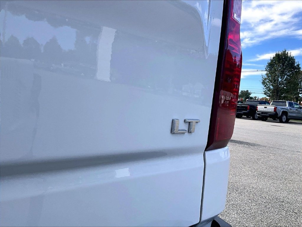 Used 2026 Chevrolet Silverado 1500 LT AWD/4WD image 29