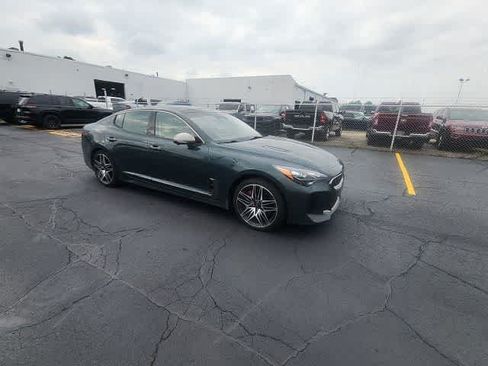 Used 2022 Kia Stinger GT2 AWD/4WD image 7