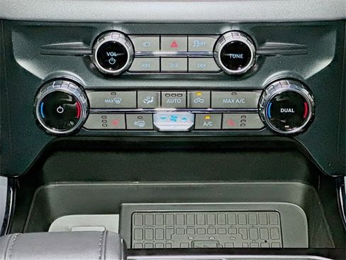 New 2025 Ford F150 XLT w/ Equipment Group 302A MID image 10