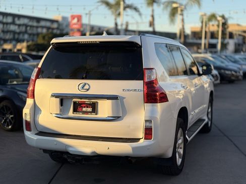 Used 2013 Lexus GX 460 image 15