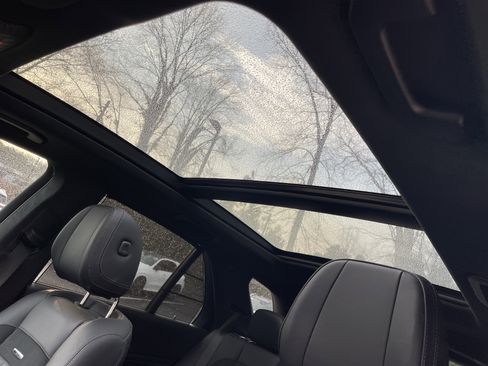 Used 2022 Mercedes-Benz GLE 63 AMG S image 22