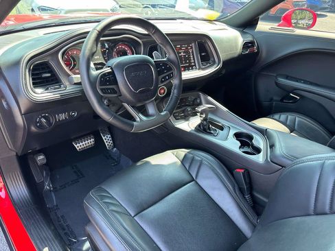 Used 2023 Dodge Challenger SRT Hellcat RWD image 13
