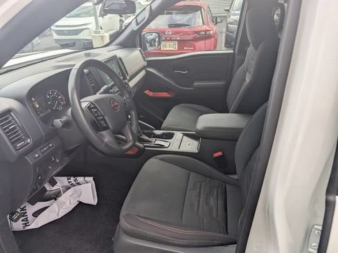 Certified 2023 Nissan Frontier PRO-4X w/ Pro Convenience Package AWD/4WD image 10
