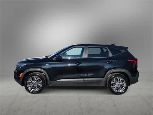 Used 2024 Kia Seltos LX image 5