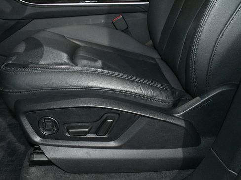 Used 2023 Audi Q7 3.0T Prestige w/ Prestige Package image 13