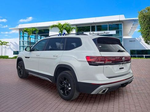 New 2026 Volkswagen Atlas Peak Edition AWD/4WD image 5
