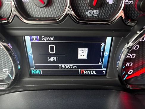 Used 2019 Chevrolet Silverado 2500 LT w/ Custom Sport Edition image 14