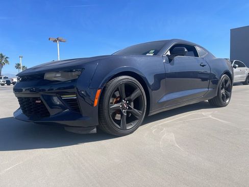 Used 2016 Chevrolet Camaro SS image 1