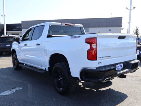Used 2023 Chevrolet Silverado 1500 LT Trail Boss w/ Protection Package AWD/4WD image 3