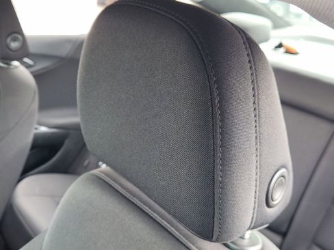 Used 2021 Chevrolet Malibu LT image 25