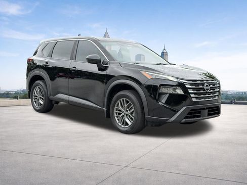 Certified 2025 Nissan Rogue S FWD image 24