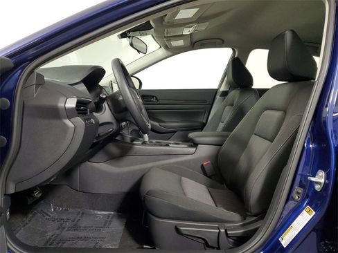 New 2025 Nissan Altima 2.5 S image 14