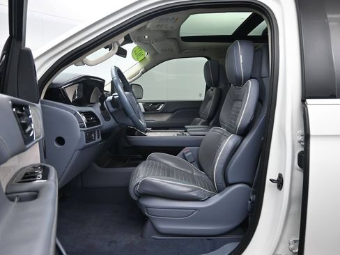 Used 2022 Lincoln Navigator Black Label AWD/4WD image 22