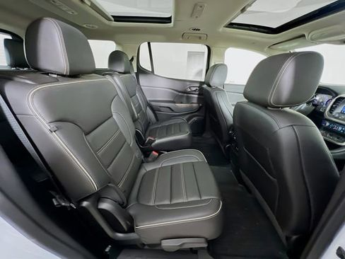 Used 2023 GMC Acadia Denali w/ Denali Ultimate Package image 44