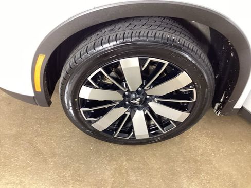 Used 2025 Mitsubishi Outlander SE FWD image 35