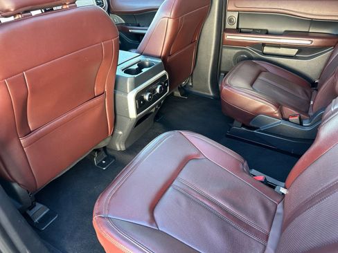 Used 2023 Ford Expedition Limited RWD image 14