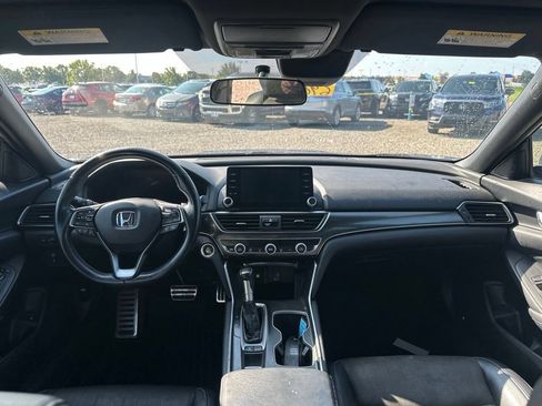 Used 2018 Honda Accord Sport image 18
