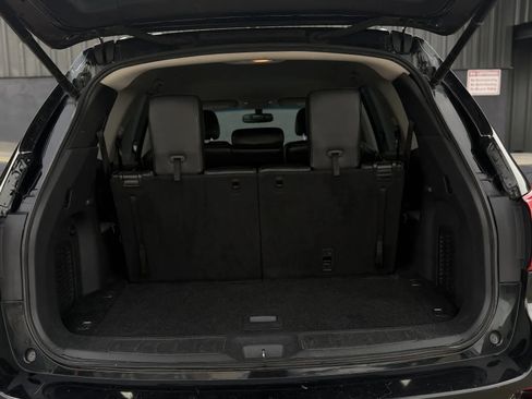 Used 2017 Nissan Pathfinder SL image 18