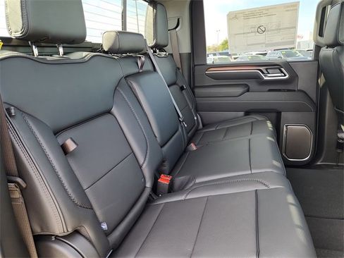 New 2026 GMC Sierra 3500 Denali w/ Denali Reserve Package image 22