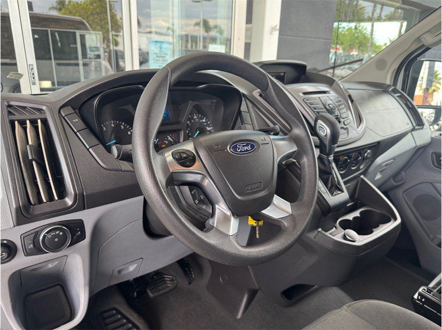 Used 2018 Ford Transit 350 XLT RWD image 19