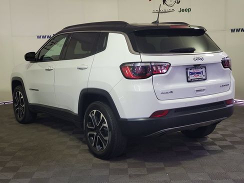 Used 2023 Jeep Compass Limited AWD/4WD image 4