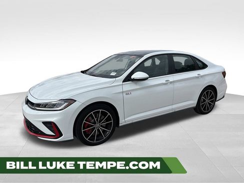 Used 2026 Volkswagen Jetta GLI Autobahn FWD image 1
