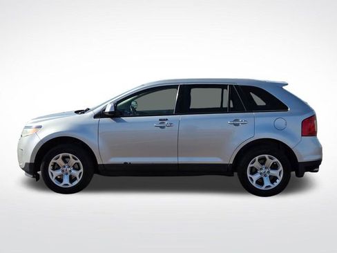 Used 2011 Ford Edge SEL w/ Trailer Tow Package FWD image 8