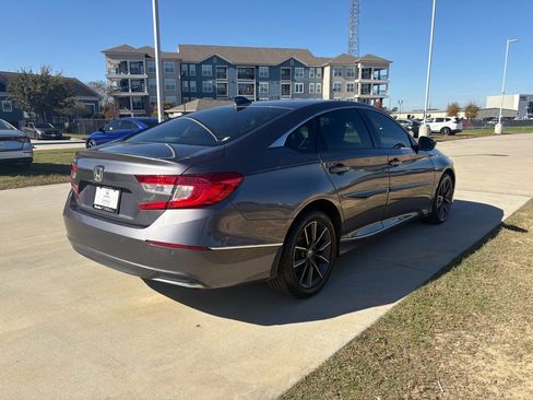 Certified 2021 Honda Accord EX-L image 8