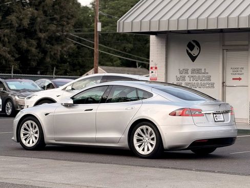Used 2017 Tesla Model S 90D AWD/4WD image 7