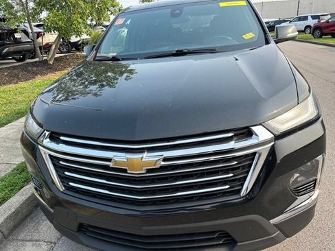 Used 2022 Chevrolet Traverse LT AWD/4WD image 2