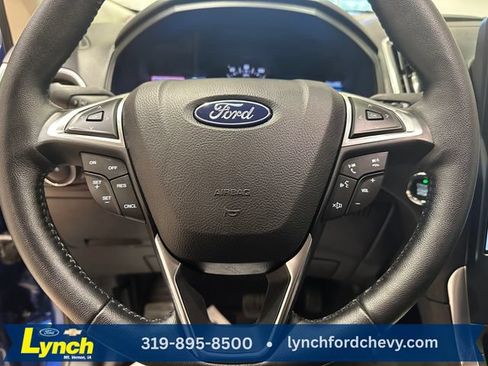 Used 2024 Ford Edge Titanium AWD/4WD image 10